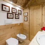 Charming Apartamento Chiave